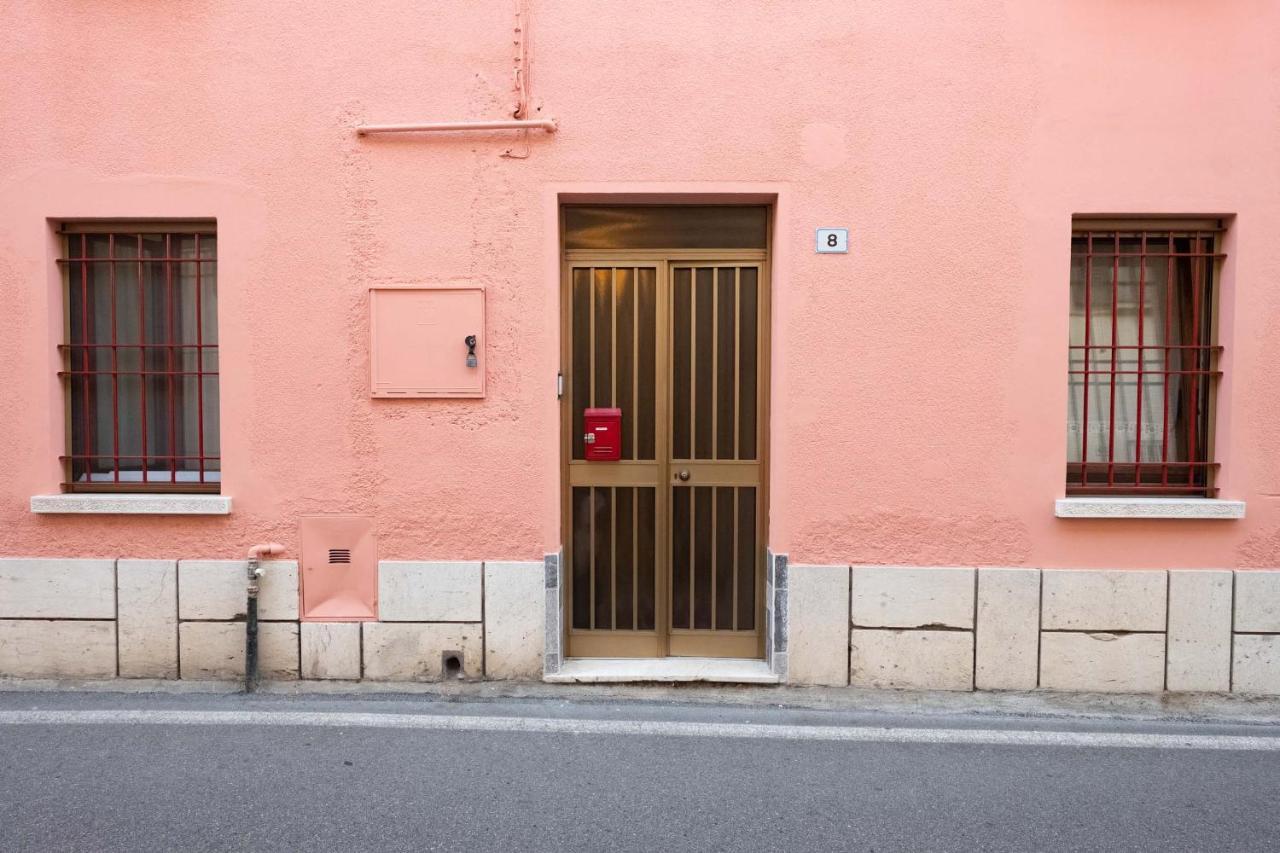 Апартаменты Casa Dolce Casa Desenzano - 2 Passi Dal Lago Дезенцано-дель-Гарда Экстерьер фото